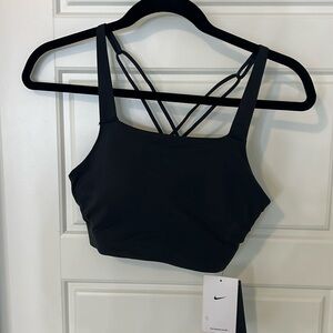 NWT $60 Black Nike Sports Bra
